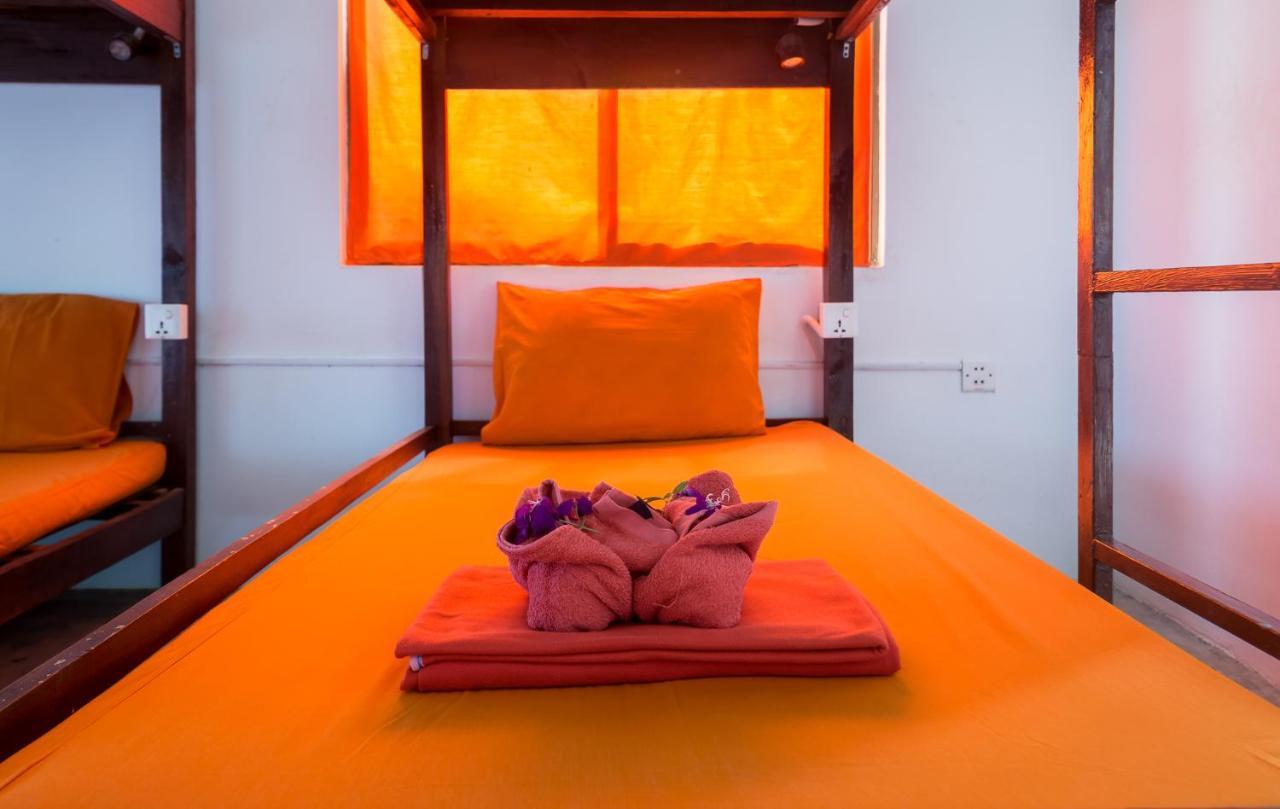 Boutique Dormitory Kochi-Ke Siem Reap Exterior foto